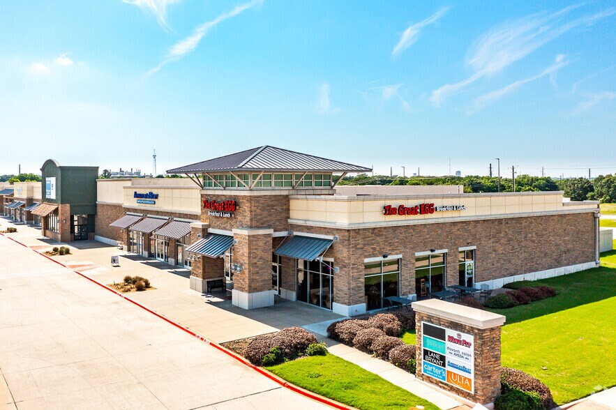 More Photos Of 1400-1800 S Loop 288, Denton Unknown For Lease