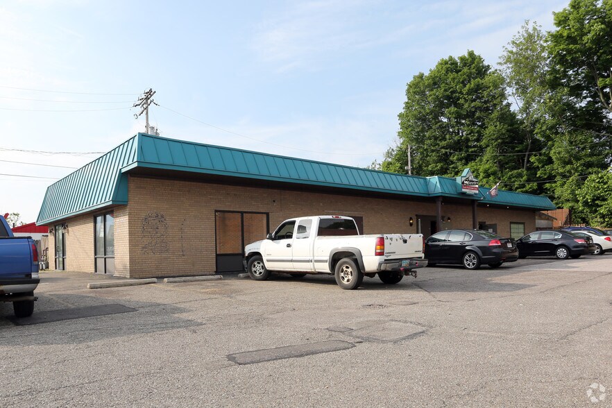 More Photos Of 9107 State Route 14, Streetsboro Freestanding For Sale