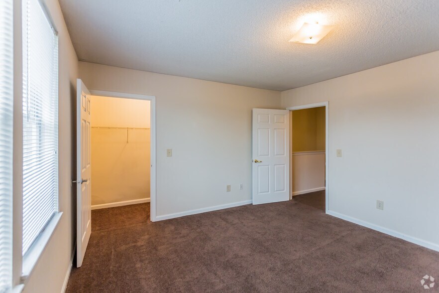 More Photos Of 1528 Ragan St, Memphis Apartments For Sale