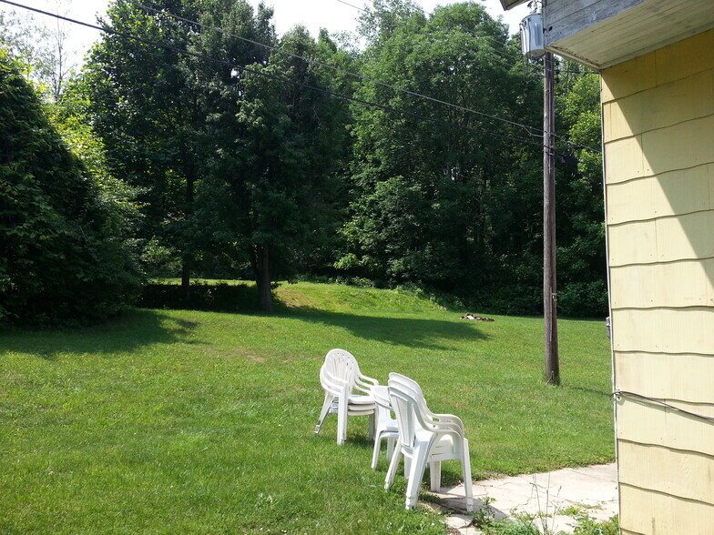 More Photos Of 71 Dreamland Park Dr, Fleetwood Apartments For Sale