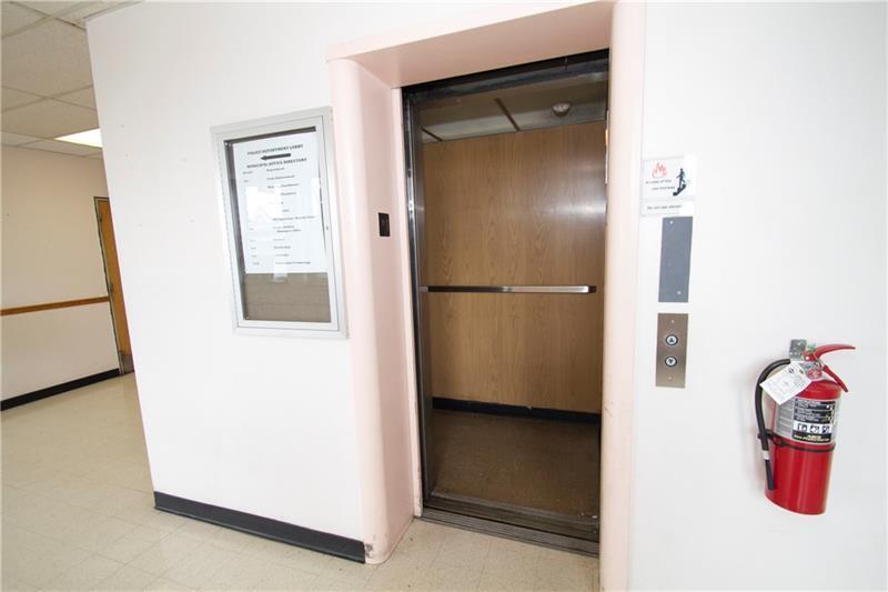 More Photos Of 12245 Frankstown Rd, Penn Hills Office Residential For Sale