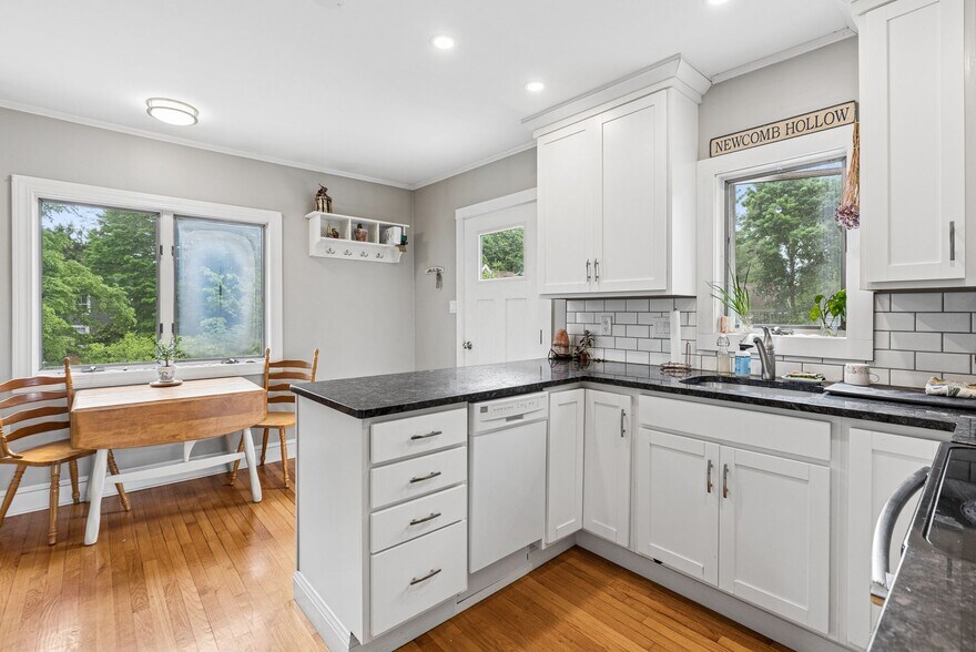 More Photos Of 850 Washington Ave, Portland Apartments For Sale