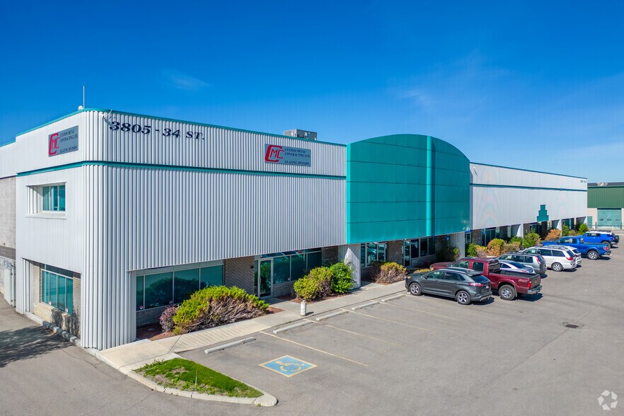 Primary Photo Of 3805 34th St NE, Calgary Warehouse For Lease