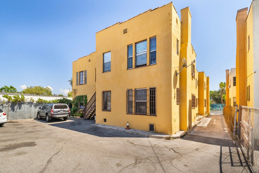 More Photos Of 2717 S Budlong Ave, Los Angeles Apartments For Sale