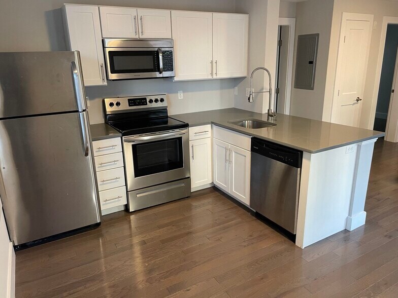 More Photos Of 543 Dorchester Ave, South Boston Apartments For Sale