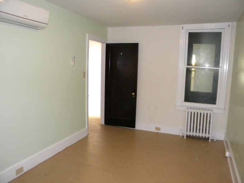 More Photos Of 8518 Germantown Ave, Philadelphia General Retail For Sale