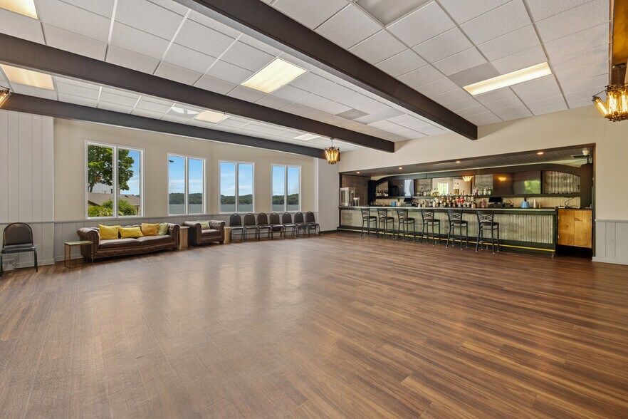 More Photos Of 4919 State Road 144, Hartford Restaurant For Sale