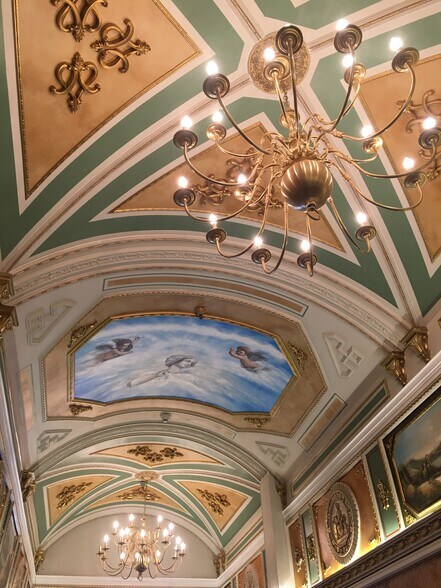 More Photos Of 742-748 S Hill St, Los Angeles Loft Creative Space For Lease