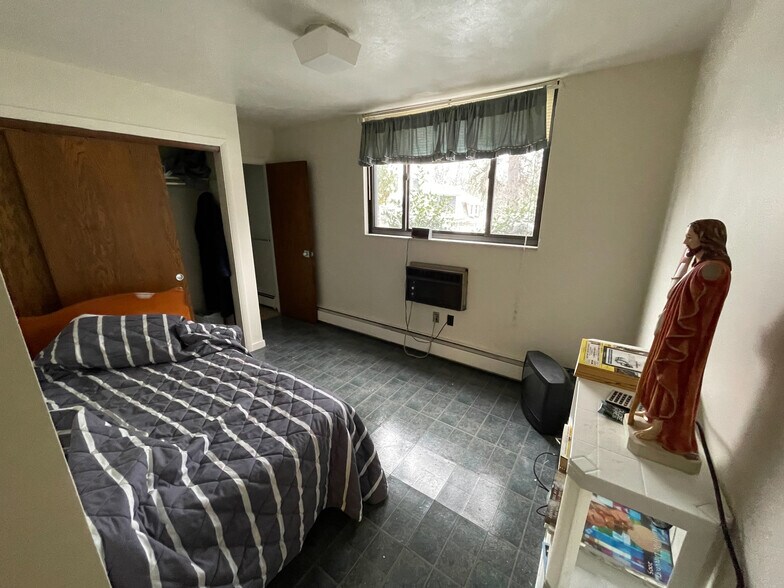 More Photos Of 232 S Home Ave, Pittsburgh Specialty For Sale