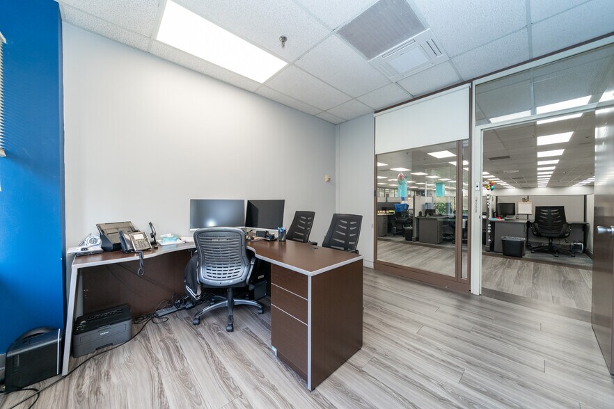 More Photos Of 663 E Crescent Ave, Ramsey Office For Lease