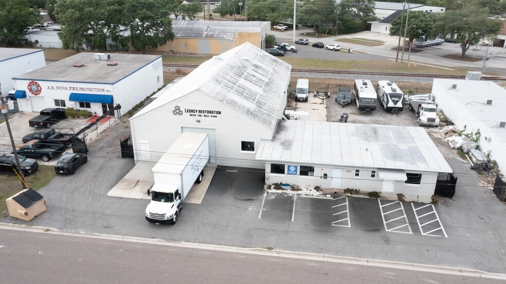 Primary Photo Of 3284 Morris St, Saint Petersburg Warehouse For Lease