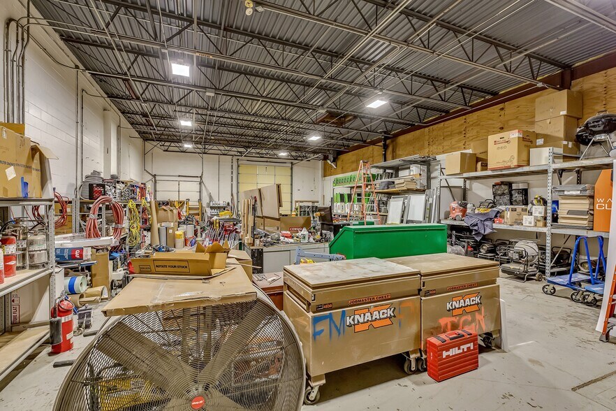 More Photos Of 22 Colt Ct, Ronkonkoma Warehouse For Sale