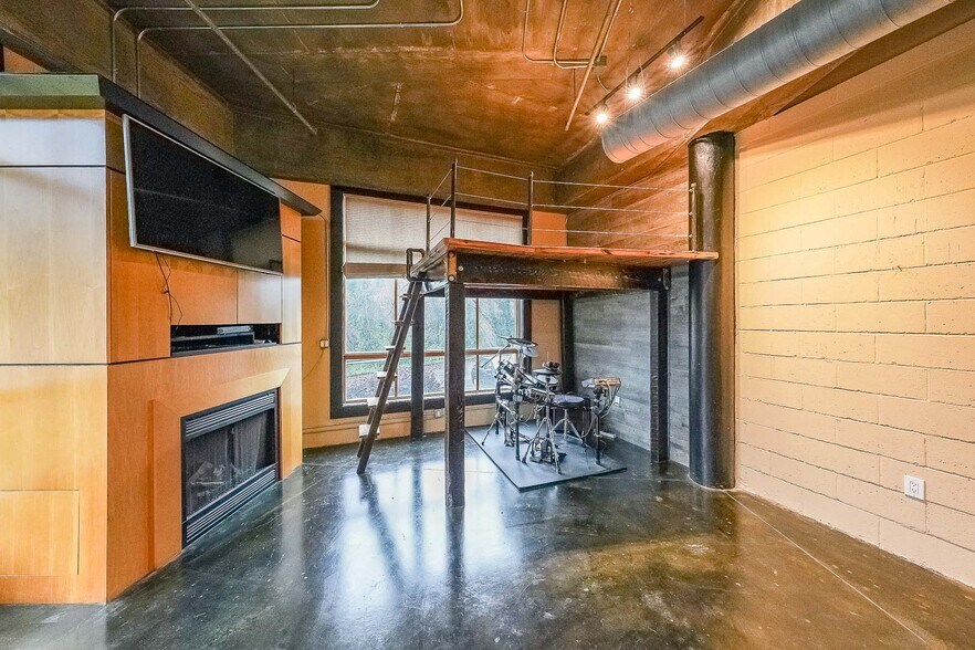 More Photos Of 319 Atlanta St, Marietta Office For Sale