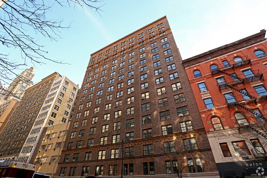 More Photos Of 50-56 W 72nd St, New York Apartments For Lease