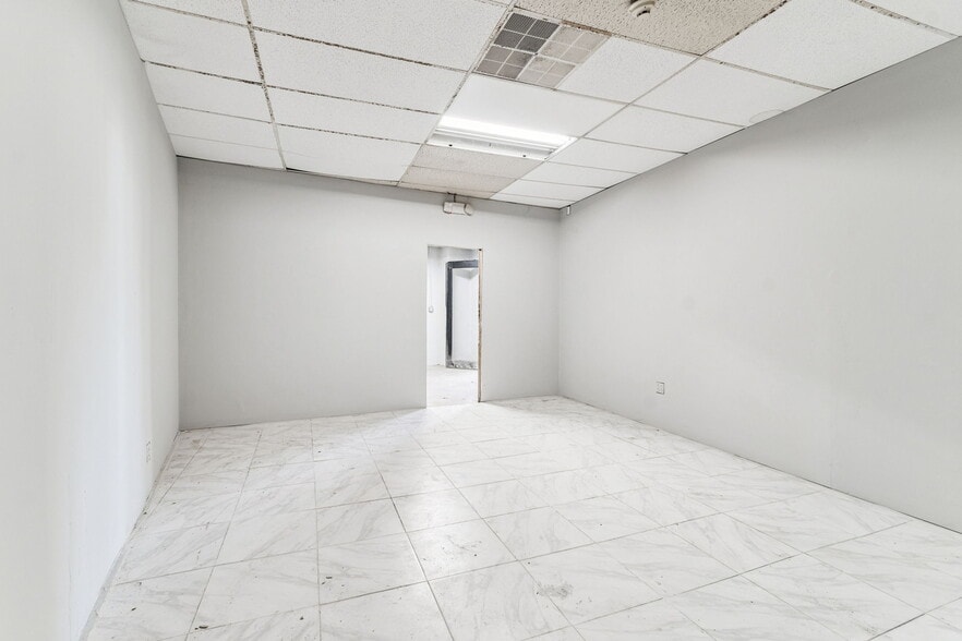 More Photos Of 715 McDuff Ave N, Jacksonville Storefront Retail Residential For Sale