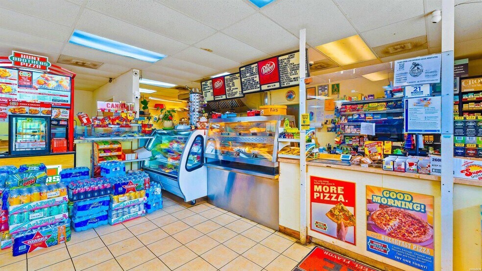 More Photos Of 5370 Highway 67 W, Fulton Convenience Store For Sale
