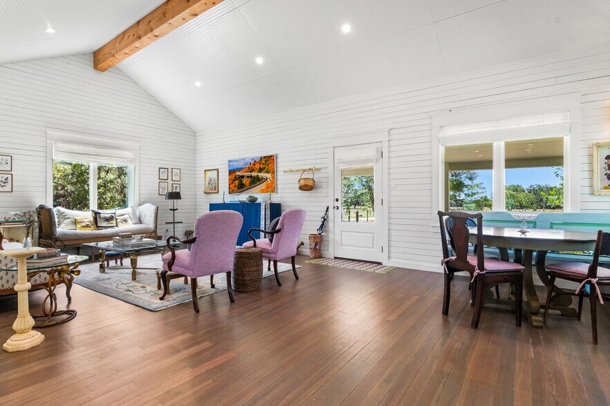 More Photos Of 17 Old Fredericksburg Rd, Boerne Land For Sale