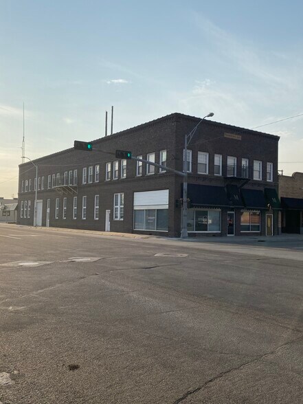 Primary Photo Of 128 S 5th St, Norfolk Apartments For Sale