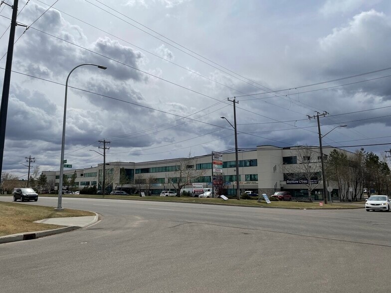 More Photos Of 3104-3160 Parsons Rd NW, Edmonton Office Residential For Sale