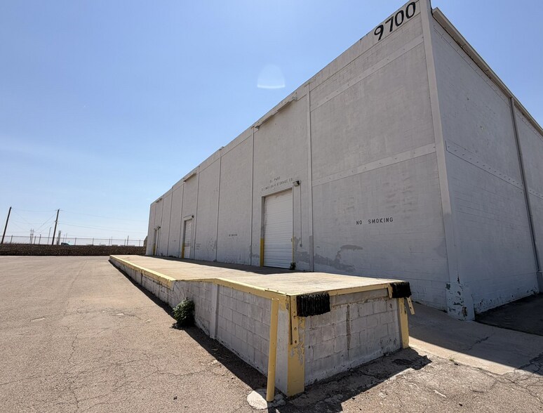 More Photos Of 9700 Railroad Dr, El Paso Warehouse For Sale