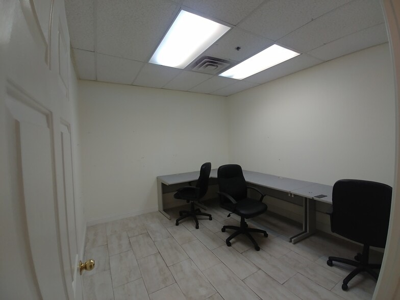 More Photos Of 6950 Via Olivero Ave, Las Vegas Office For Sale