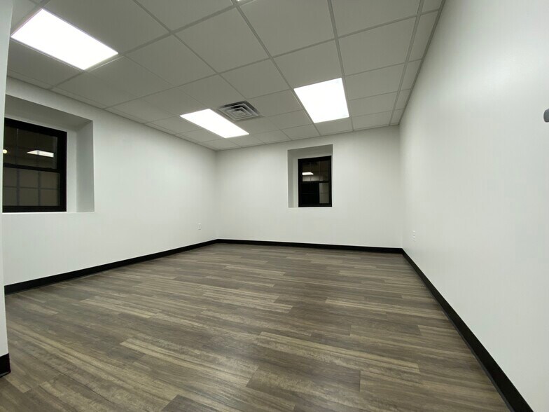 More Photos Of 1467 Union Valley Rd, West Milford Coworking Space