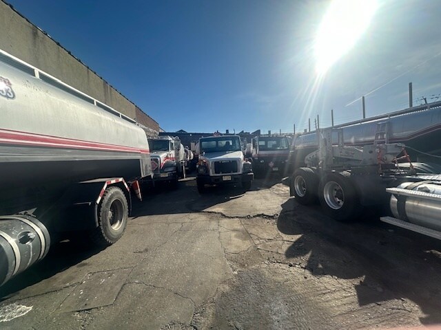 More Photos Of 160 Sullivan St, Brooklyn Industrial For Lease