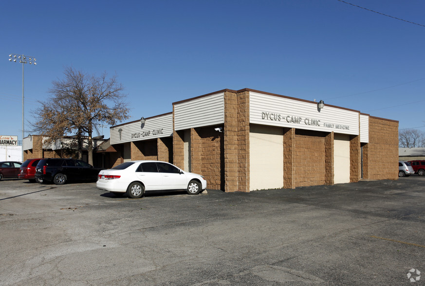 Primary Photo Of 320 N Service Rd, Oklahoma City Medical For Sale