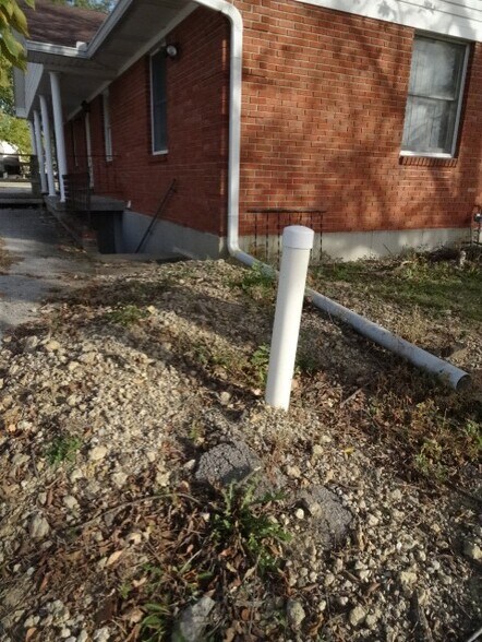 More Photos Of 612 W Fort Scott St, Butler Office For Sale