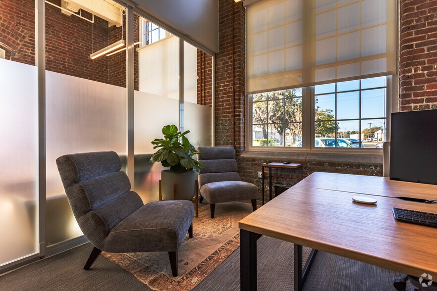 More Photos Of 4900 O'Hear Ave, North Charleston Coworking Space