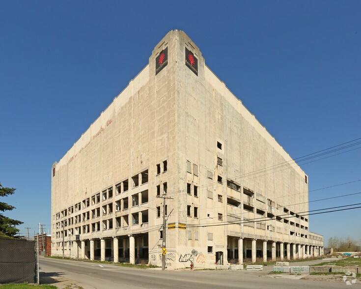 More Photos Of 1921 E Ferry St, Detroit Warehouse For Sale