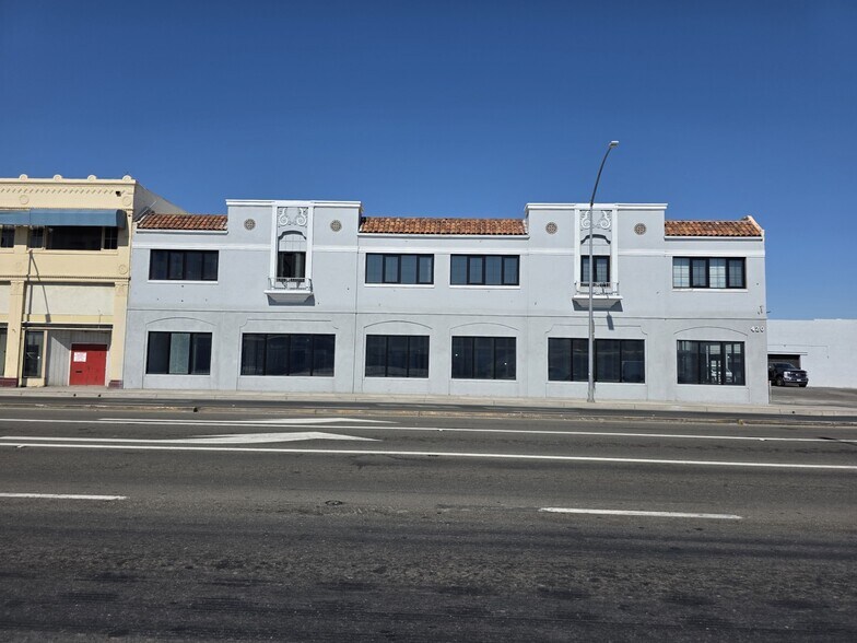 More Photos Of 420 E St, Marysville Freestanding For Lease