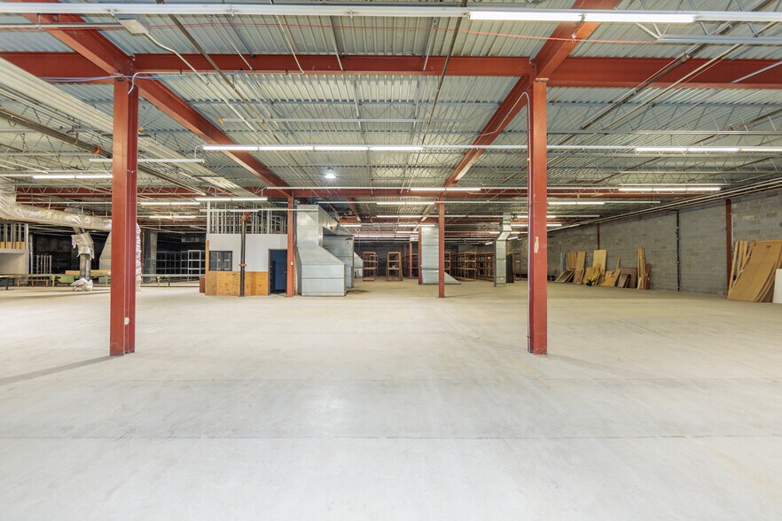 More Photos Of 8555-8735 Day Dr, Parma General Retail For Sale