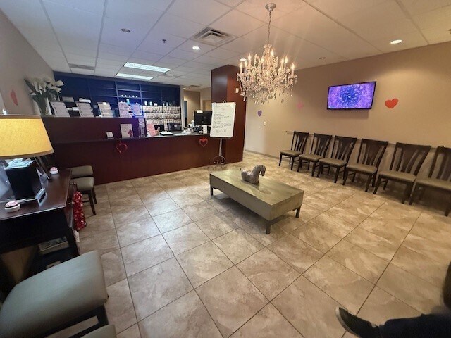More Photos Of 6150 Metrowest Blvd, Orlando Medical For Lease