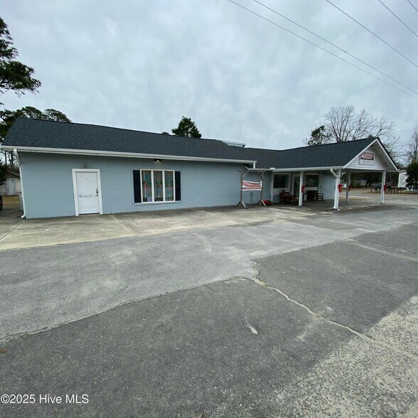 More Photos Of 700 N Kinston Blvd, Pink Hill Storefront Retail Office For Sale