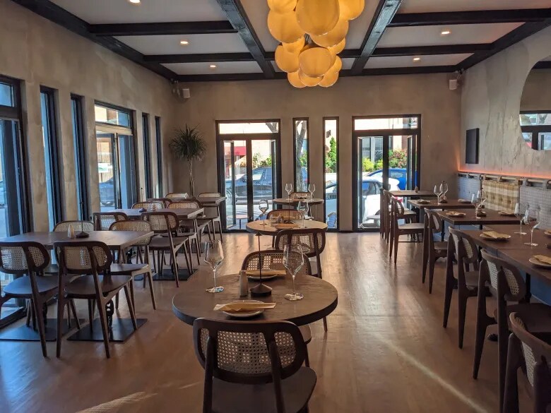 More Photos Of 2 Havemeyer St, Brooklyn General Retail For Sale