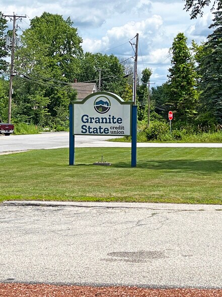 More Photos Of 145 Raymond Rd, Candia Bank For Lease
