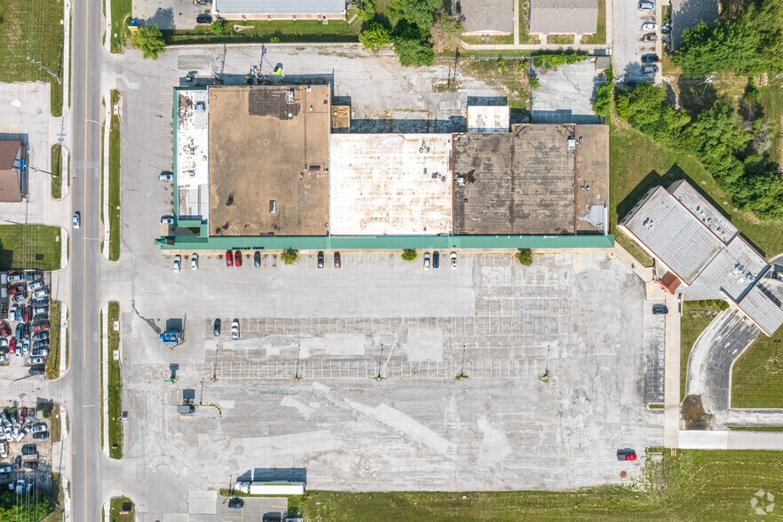More Photos Of 6000 Leavenworth Rd, Kansas City Unknown For Lease