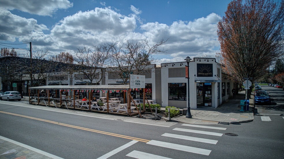 More Photos Of 8221-8237 N Denver Ave, Portland Storefront For Lease