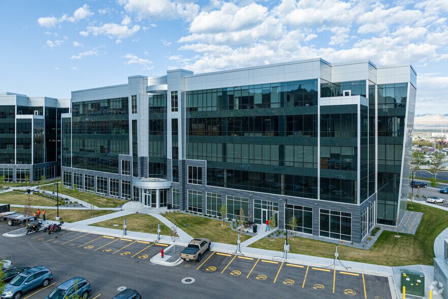 Primary Photo Of 13893 S Minuteman Dr, Draper Office For Lease