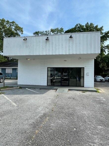 More Photos Of 936 Savannah Hwy, Charleston Freestanding For Sale