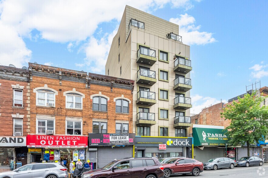 More Photos Of 850 Flatbush Ave, Brooklyn Storefront For Lease