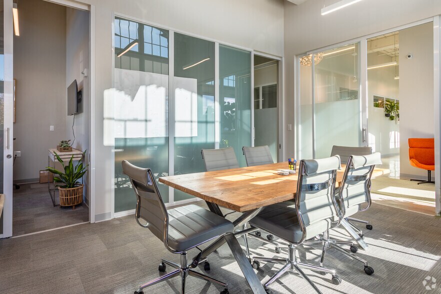 More Photos Of 4900 O'Hear Ave, North Charleston Coworking Space