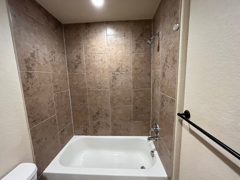 More Photos Of 6414 Luglio Ln, San Antonio Apartments For Sale