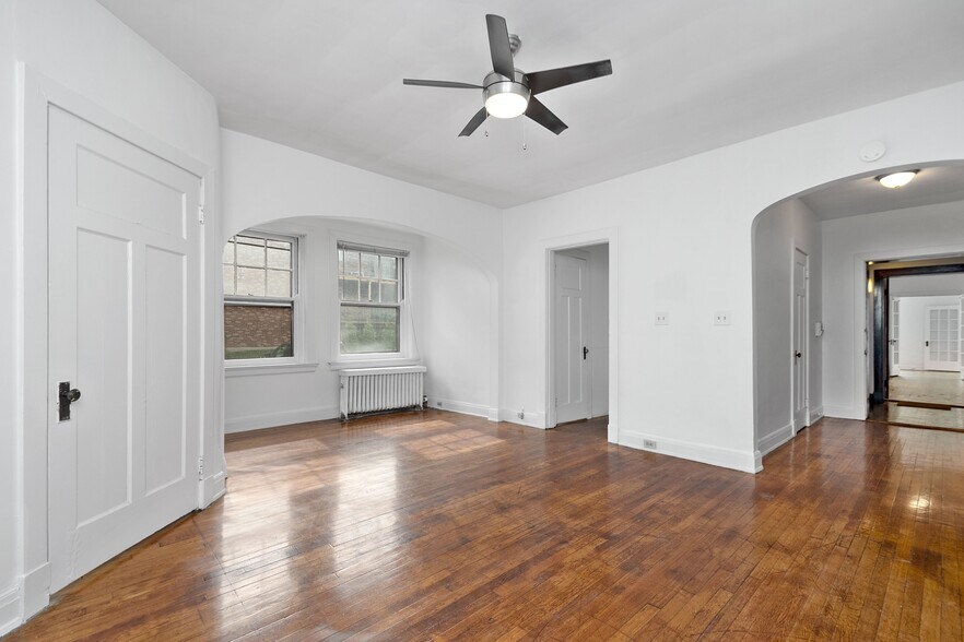 More Photos Of , Cincinnati Multifamily For Sale