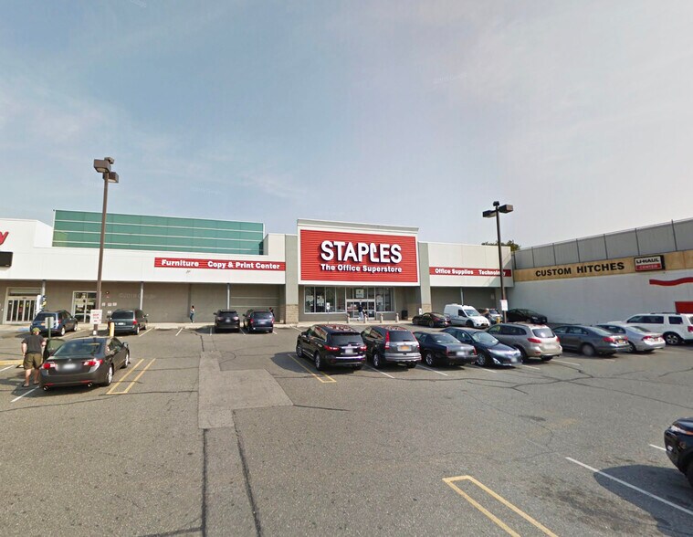 Primary Photo Of 251-01 Jamaica Ave, Bellerose General Retail For Lease