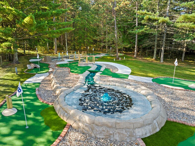 More Photos Of 15376 County Highway W, Crivitz Convenience Store For Sale