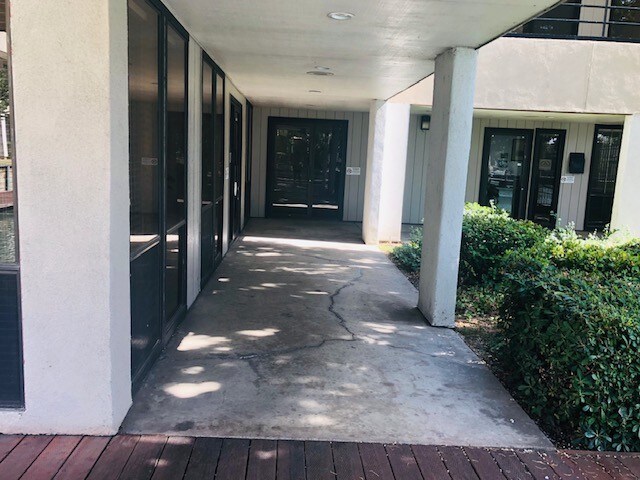 More Photos Of 2111-2119 W March Ln, Stockton Office For Lease