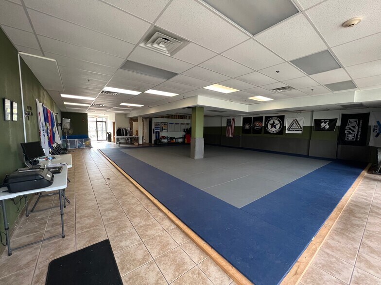 More Photos Of 2125 McComb Rd, Stoughton Unknown For Lease