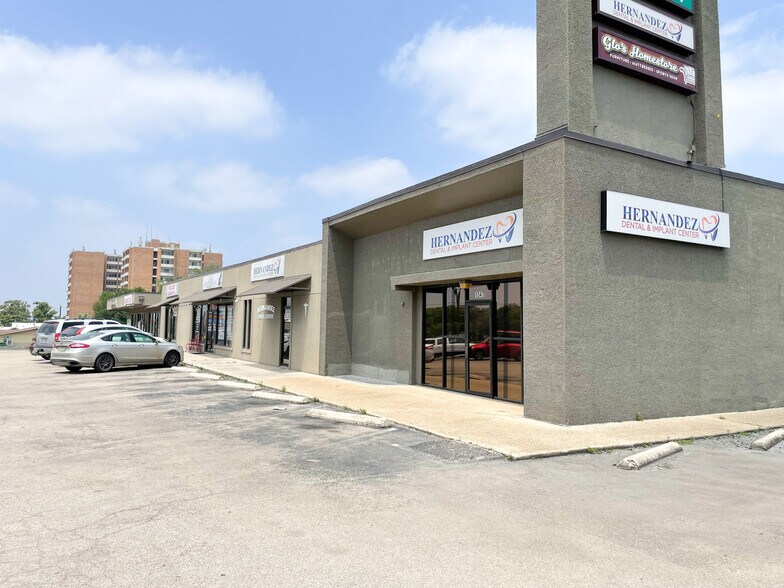 More Photos Of 1327-1351 Fair Ave, San Antonio Storefront For Lease